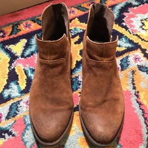 Born brown distressed leather booties size 10